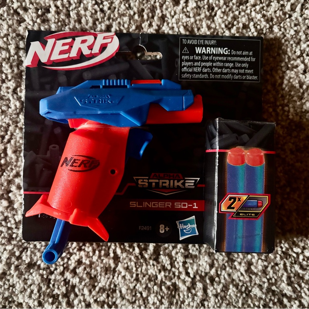 Nerf Alpha Strike Slinger SD-1 Red & Blue Toy Blaster with Darts